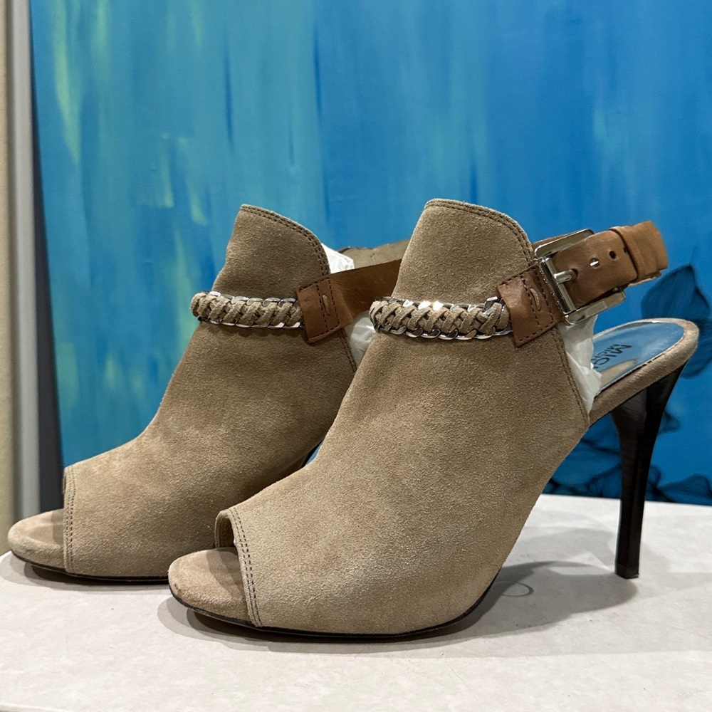 MICHAEL Michael Kors Size 7M Taupe Suede Leather Stiletto Peep Toe Booties Chain